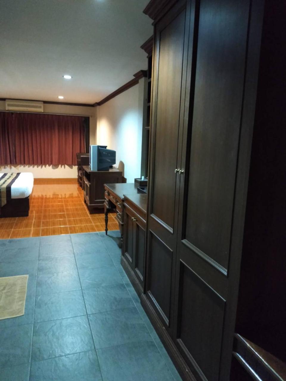 Hotel Star Bright Court Chiang Rai Esterno foto